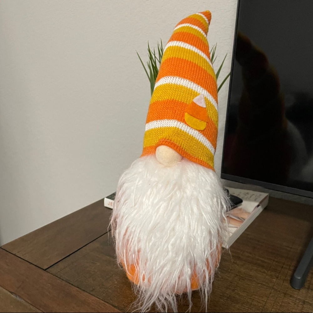 🧡Candy Corn Gnome🧡